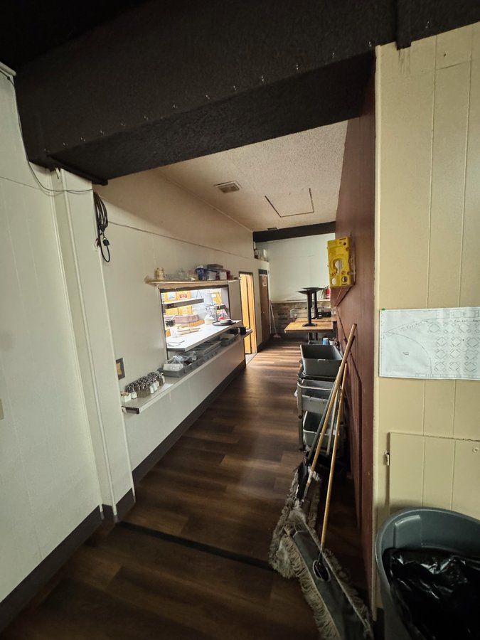 Serving kitchen